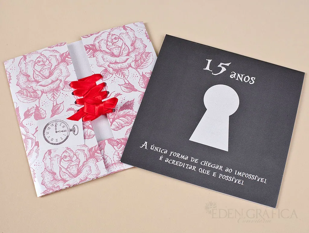 Linha Corselet 2D — 15 anos (foto 2 de 4)