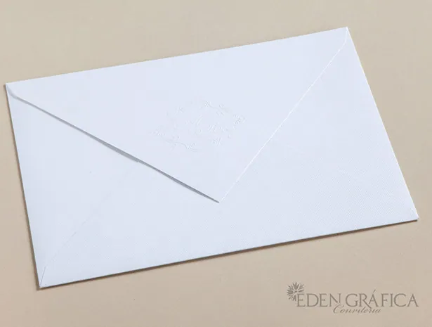 Linha Oblong Bico — Casamentos (foto 2 de 3)